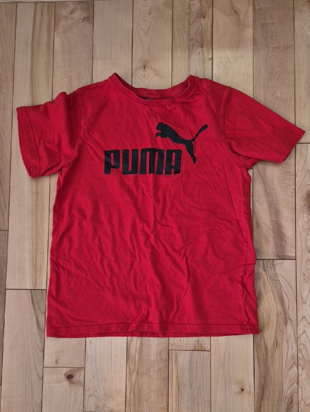 Boys Size 7/8 Puma Red Tee with Black Logo